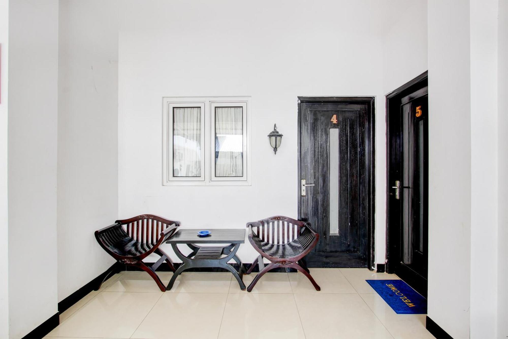 Oyo 409 Pondok Helomi Kalasan Exterior foto